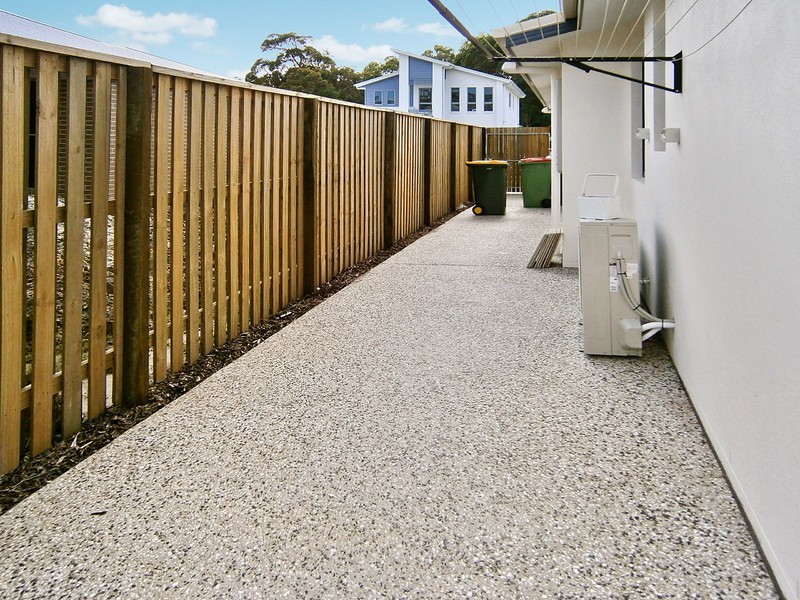 16 Ameen Circuit, Mudjimba QLD 4564