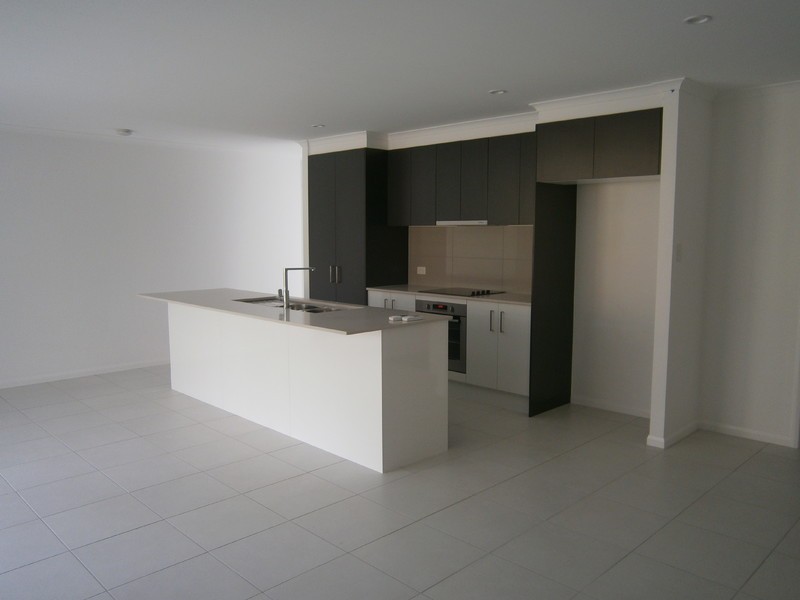 4a Stanwich Place, Peregian Springs QLD 4573