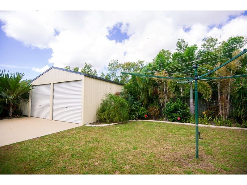 25 Michelle Crescent, Bucasia QLD 4750
