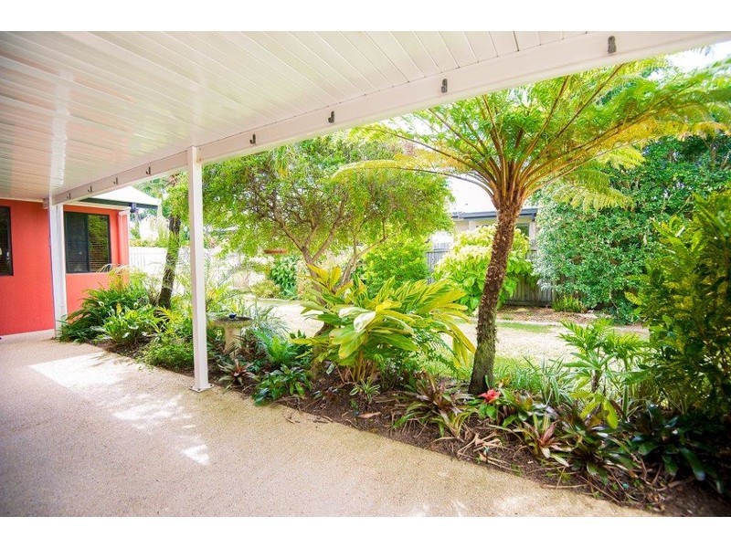 25 Michelle Crescent, Bucasia QLD 4750
