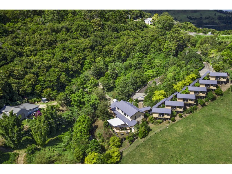 11 Hovard Road, Maleny QLD 4552