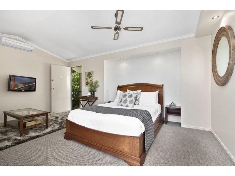 11 Hovard Road, Maleny QLD 4552