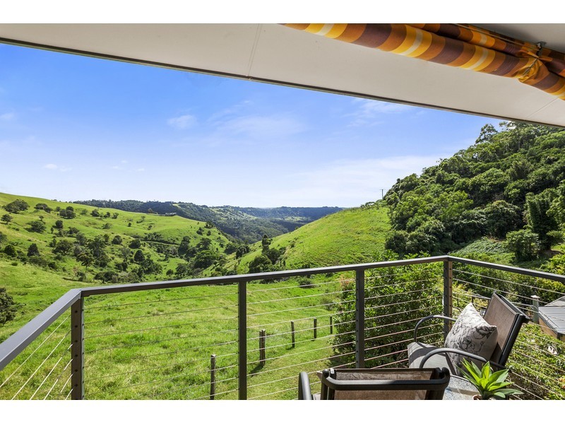 11 Hovard Road, Maleny QLD 4552