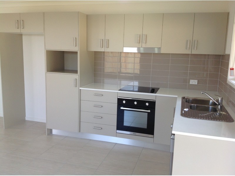 8b Perren Crescent, Bli Bli QLD 4560