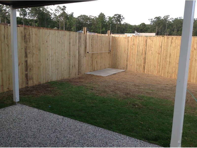 8b Perren Crescent, Bli Bli QLD 4560