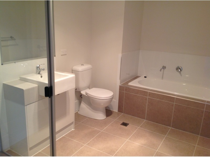 102B Haselwood Crescent, Meridan Plains QLD 4551