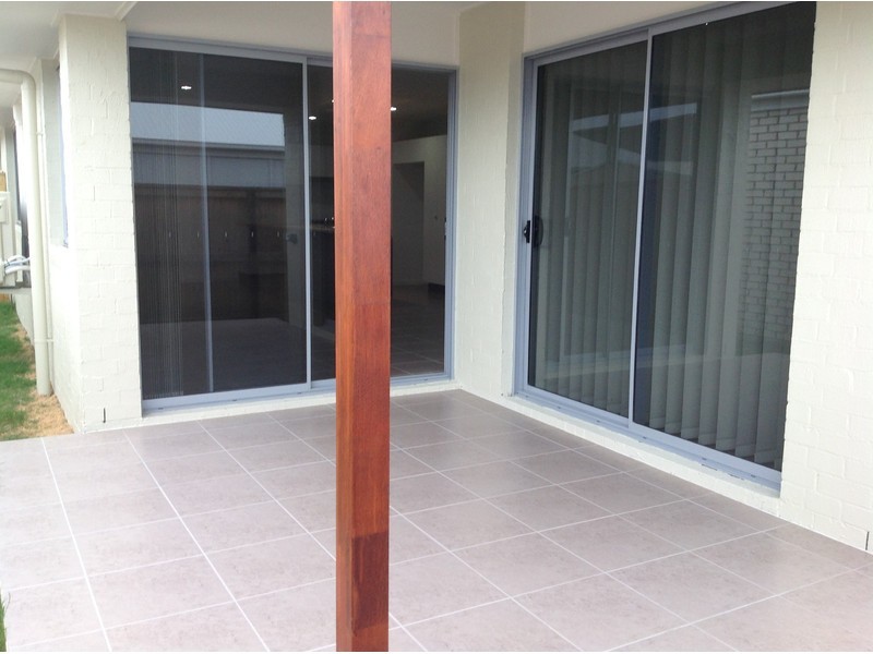 102B Haselwood Crescent, Meridan Plains QLD 4551