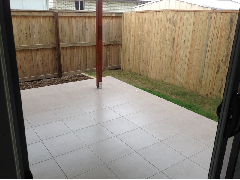 102B Haselwood Crescent, Meridan Plains QLD 4551