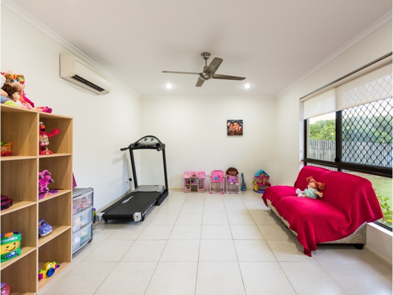38 O’Brien Esplanade, Shoal Point QLD 4750