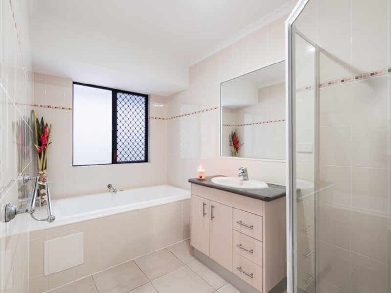 38 O’Brien Esplanade, Shoal Point QLD 4750