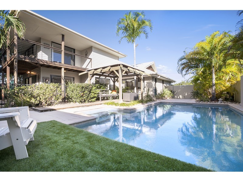 10 Petrale Court, Mountain Creek QLD 4557