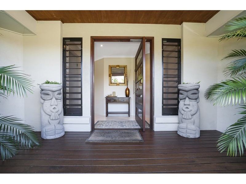 10 Petrale Court, Mountain Creek QLD 4557