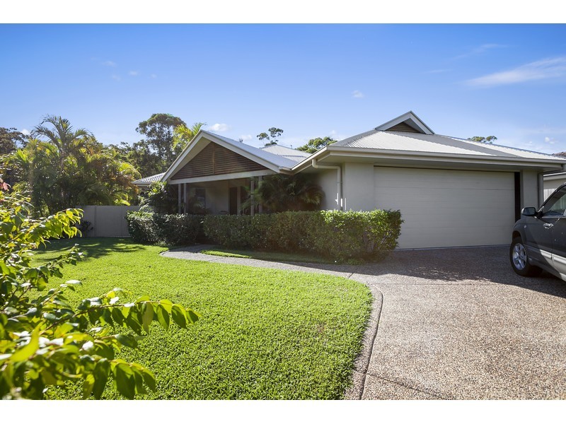 10 Petrale Court, Mountain Creek QLD 4557