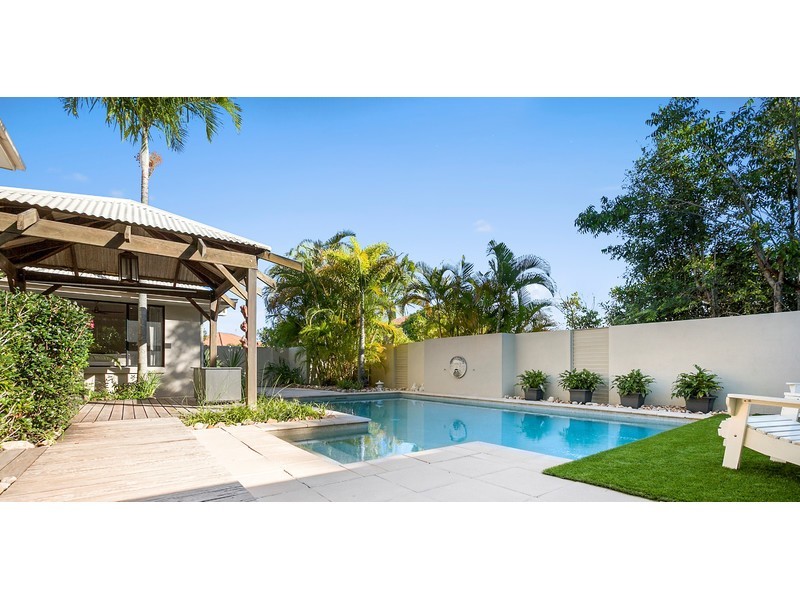 10 Petrale Court, Mountain Creek QLD 4557