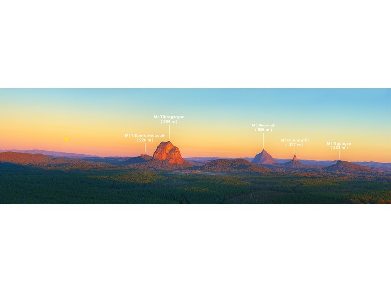 61 Pinnacles Drive, Glass House Mountains QLD 4518