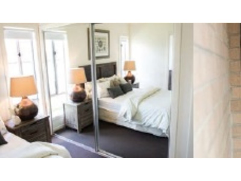 61 Pinnacles Drive, Glass House Mountains QLD 4518