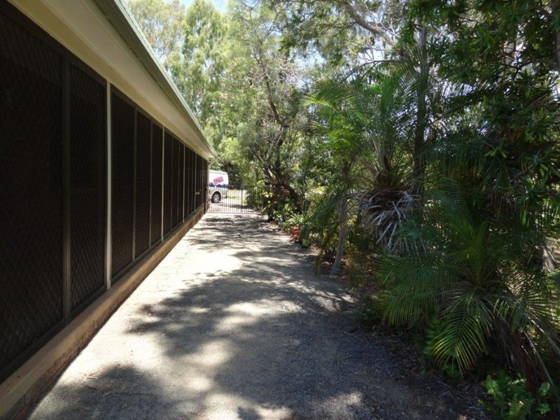 6 Ellis Avenue, Bucasia QLD 4750