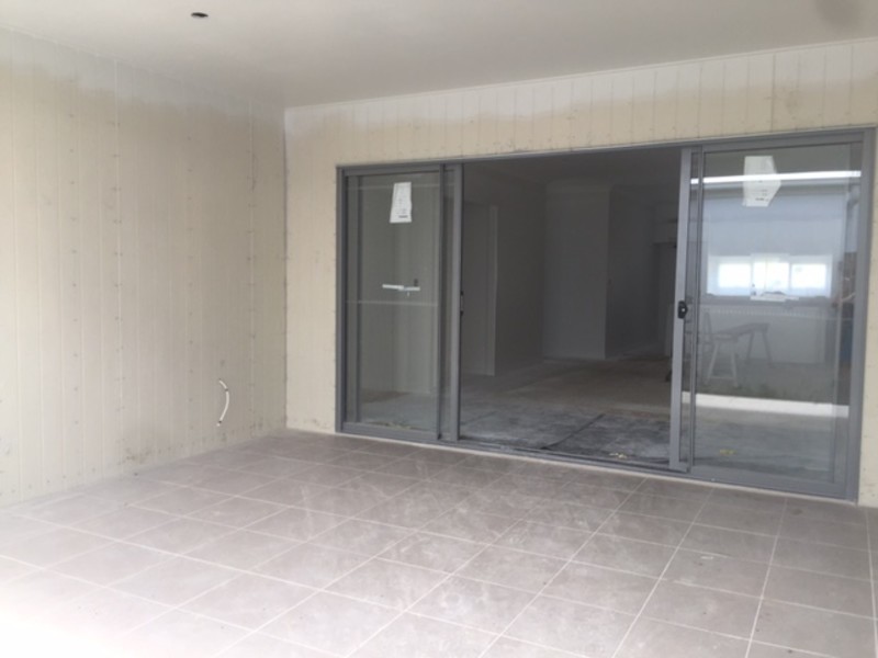 18a Calvary Way, Sippy Downs QLD 4556