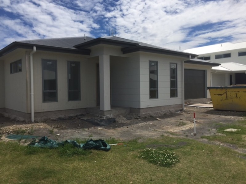 18a Calvary Way, Sippy Downs QLD 4556