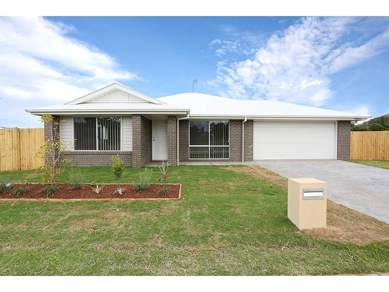 23 Clark Avenue, Glass House Mountains QLD 4518