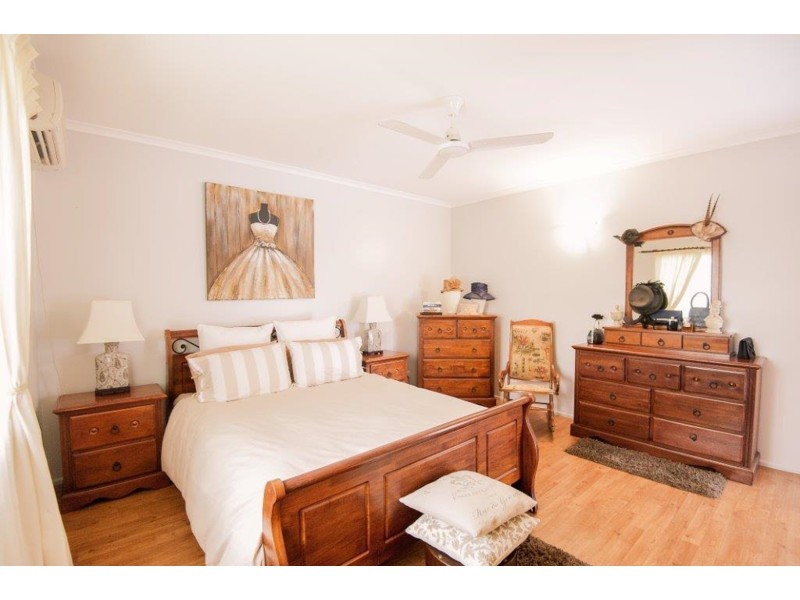 2 Williams Avenue, Bucasia QLD 4750