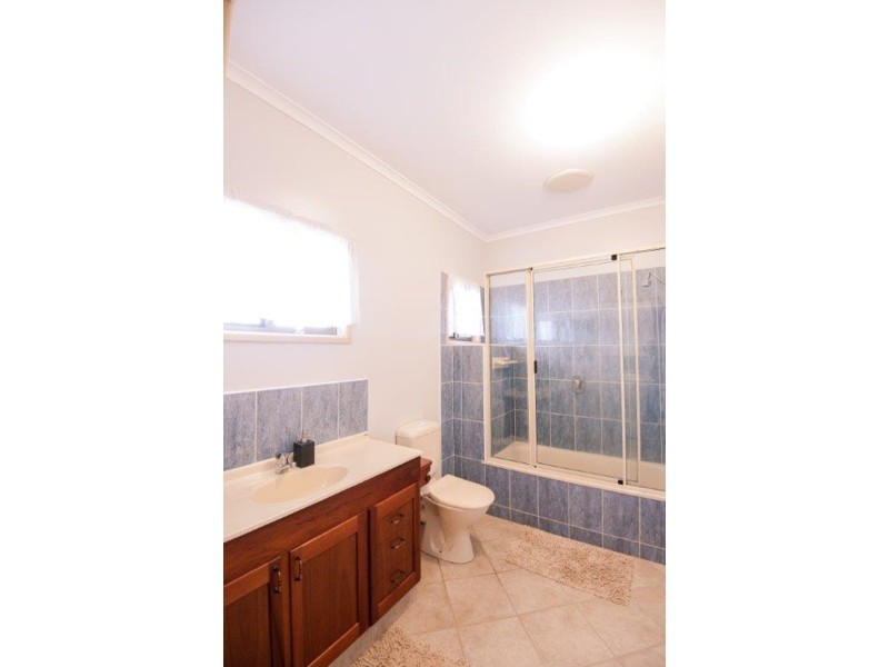 2 Williams Avenue, Bucasia QLD 4750