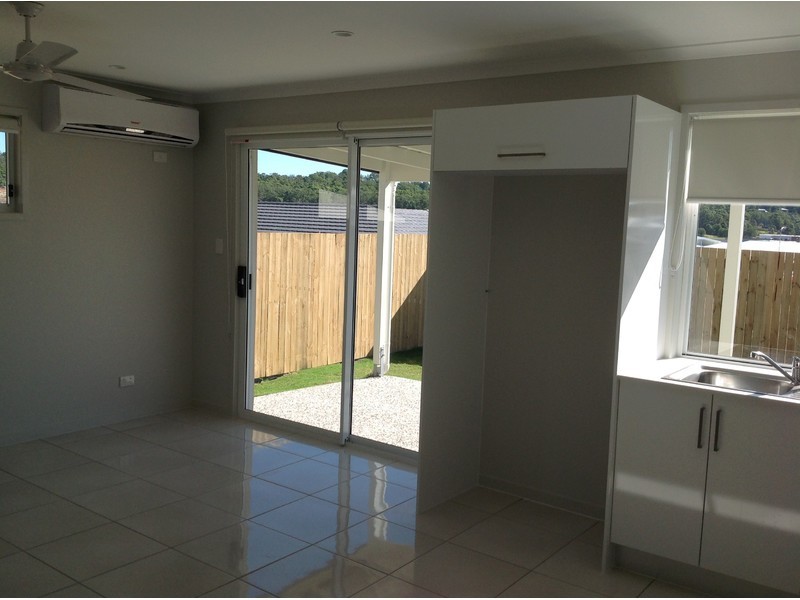 29b Agnes Place, Bli Bli QLD 4560