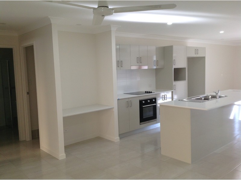15 Perren Crescent, Bli Bli QLD 4560