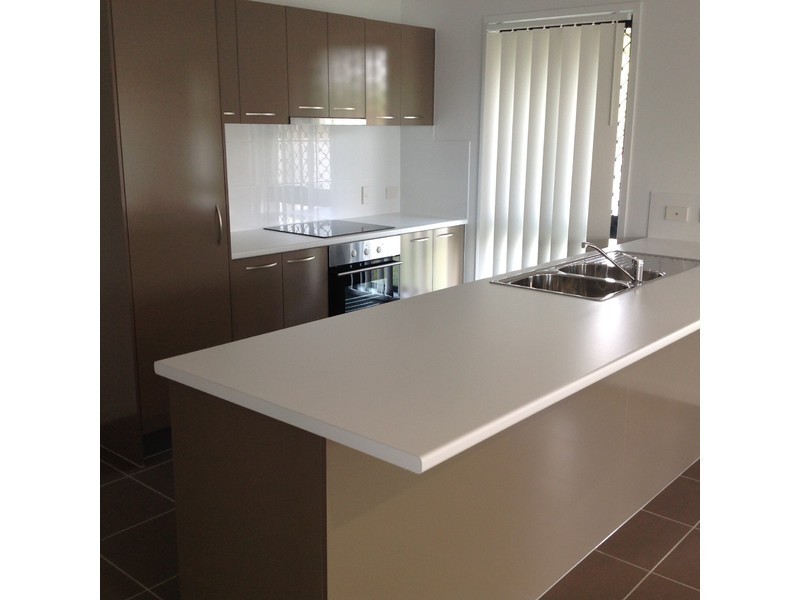 4 Reflection Court, Nambour QLD 4560