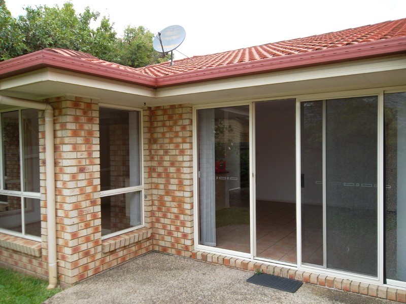 27 Beaverbrook Circuit, Sippy Downs QLD 4556