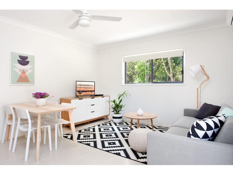 61a/17 Greensboro Place, Little Mountain QLD 4551