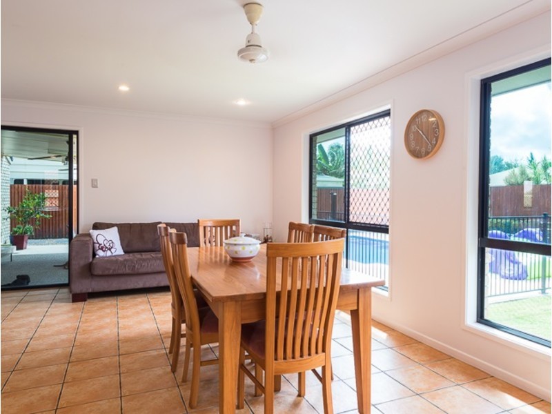 24 Marine Parade, Bucasia QLD 4750