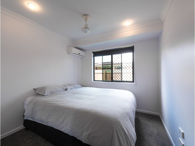 24 Marine Parade, Bucasia QLD 4750