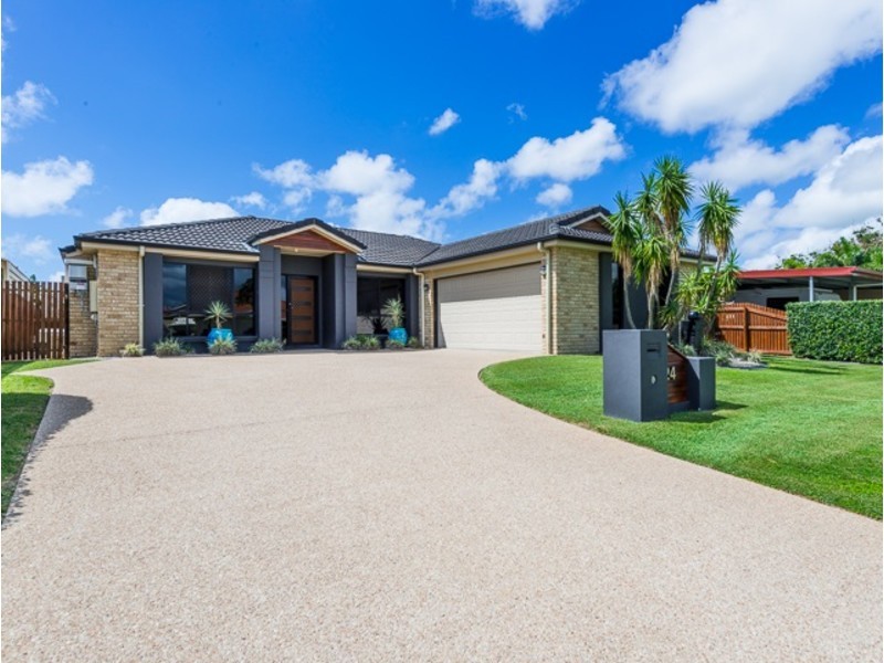 24 Marine Parade, Bucasia QLD 4750
