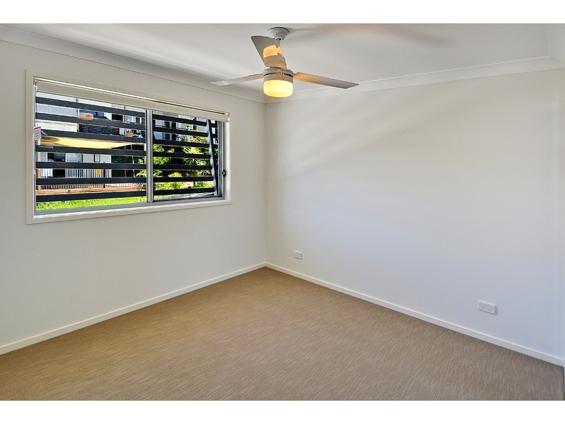 54/17 Greensboro Place, Little Mountain QLD 4551