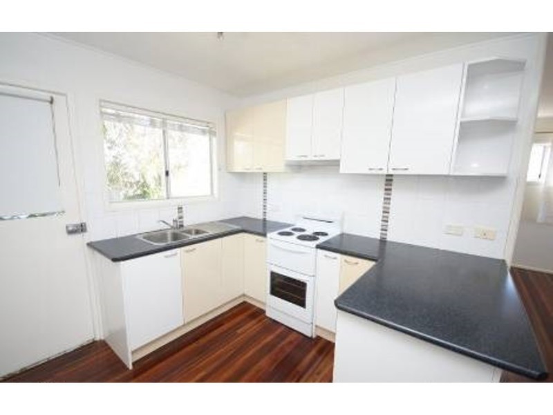 31 St Bees Avenue, Bucasia QLD 4750