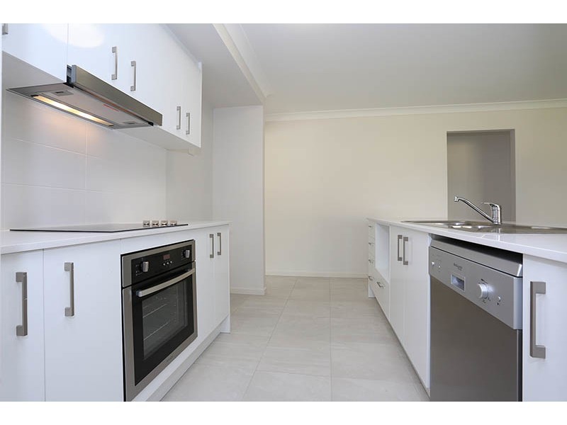 54 Clark Avenue, Glass House Mountains QLD 4518