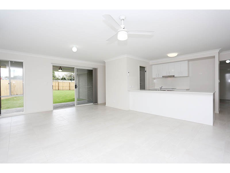 54 Clark Avenue, Glass House Mountains QLD 4518