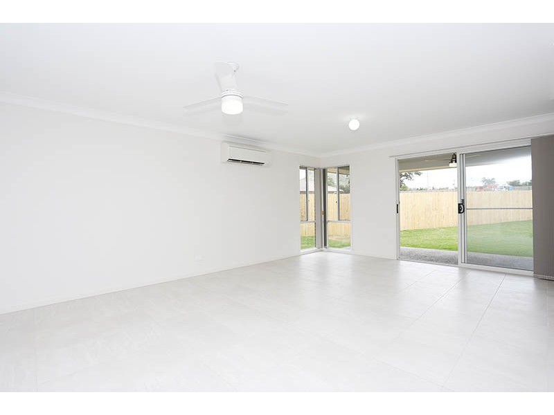 54 Clark Avenue, Glass House Mountains QLD 4518