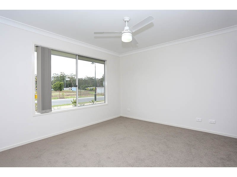 54 Clark Avenue, Glass House Mountains QLD 4518