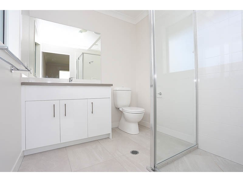 54 Clark Avenue, Glass House Mountains QLD 4518
