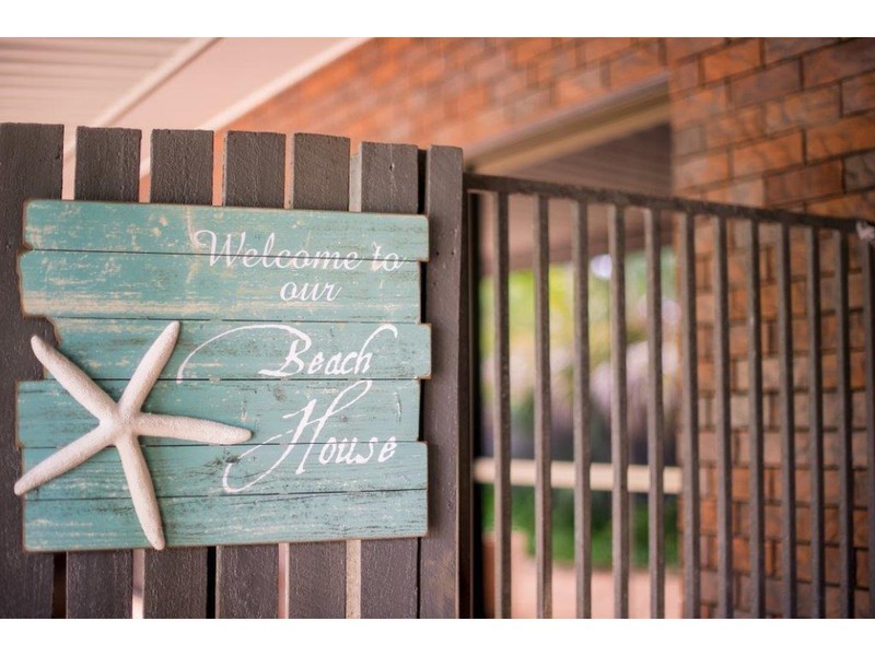 2 Williams Avenue, Bucasia QLD 4750