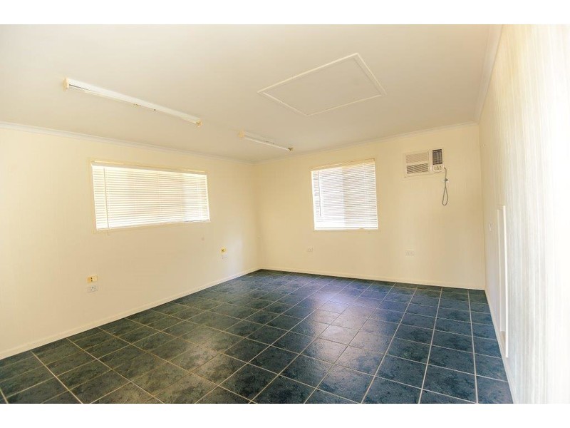 29 Denman Avenue, Shoal Point QLD 4750