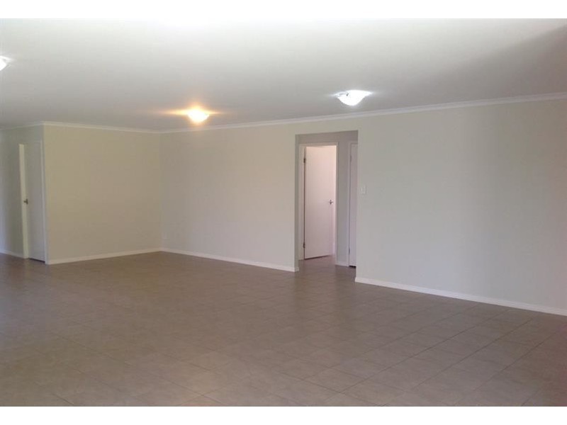 7 Wisteria Crescent, Sippy Downs QLD 4556