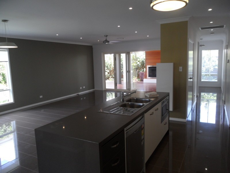 2 Kepplegrove Drive, Sippy Downs QLD 4556
