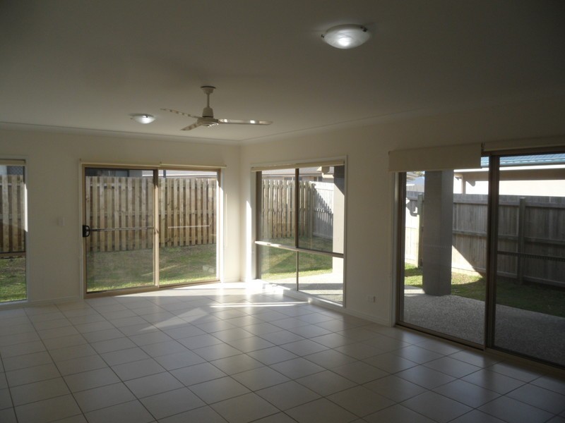 33 Red Cedar Street, Sippy Downs QLD 4556
