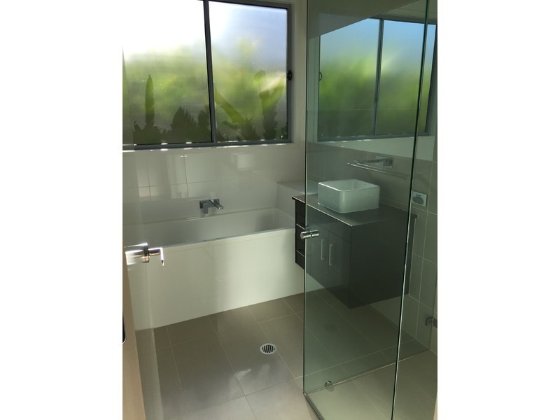 7 Radiata Close, Peregian Springs QLD 4573