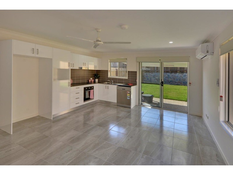 9b Perren Crescent, Bli Bli QLD 4560