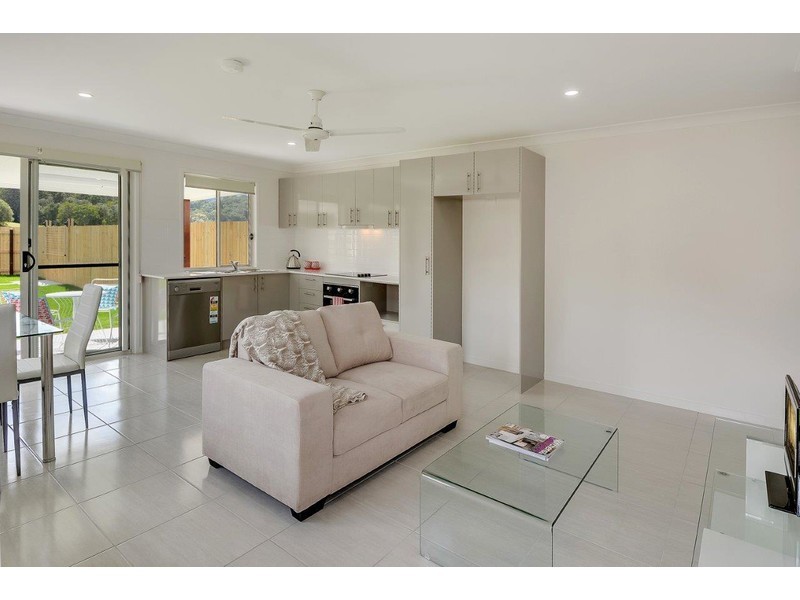 157b Parklakes Drive, Bli Bli QLD 4560