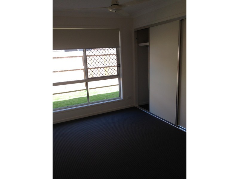 25b Clark Avenue, Glass House Mountains QLD 4518